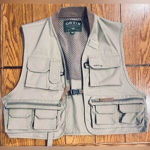 ORVIS Fly Fishing Tactical/Cargo Vest, khaki, size medium, buckle closure